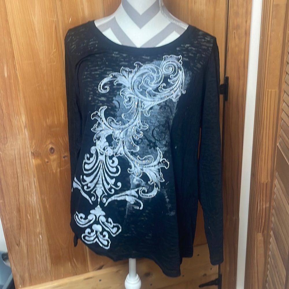 Vol 1 women black burn out t shirt 1x